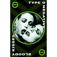 Type O Negative textile banner PES 70cm x 106cm, Bloody Kisses